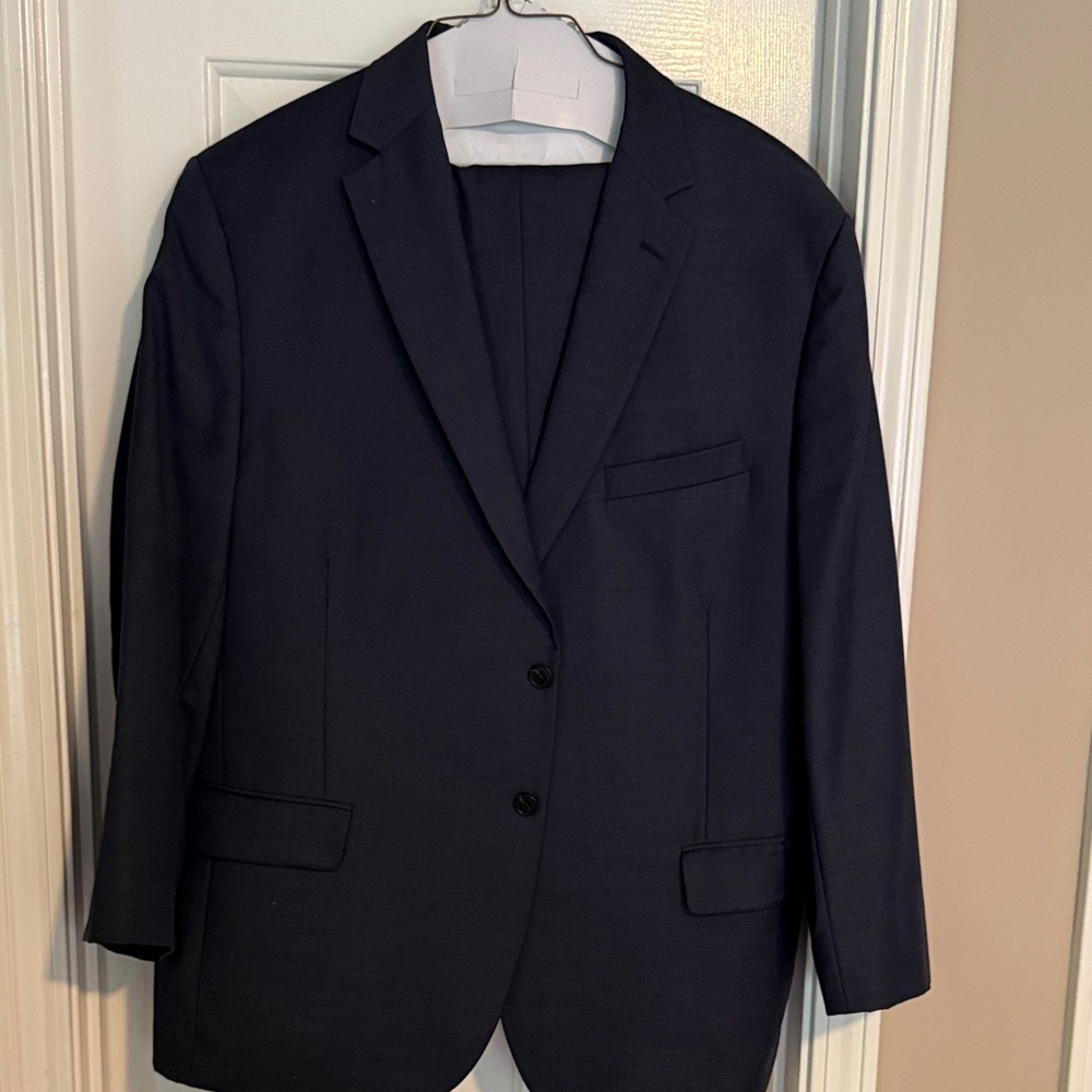 Jos. A. Bank Dark Navy Men's Suit